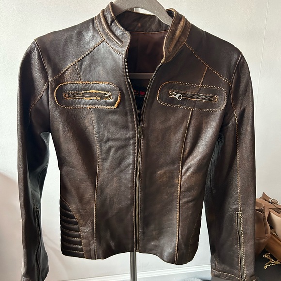 Women’s Vintage Leather Jacket Size 6 - Picture 3 of 12